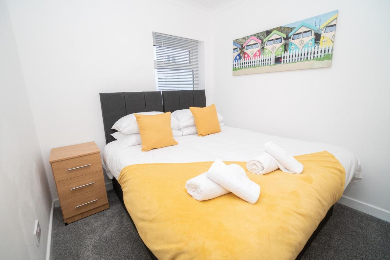 Business Friendly 3Br Home - King Size Beds & Centrally Located Swansea Exterior photo
